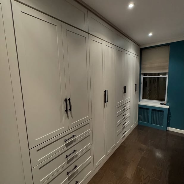 Images Legacy Wardrobes and Closets