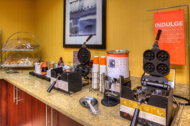 Images Hampton Inn & Suites Ontario