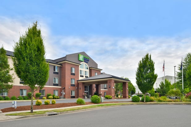 Images Holiday Inn Express & Suites Albany by IHG
