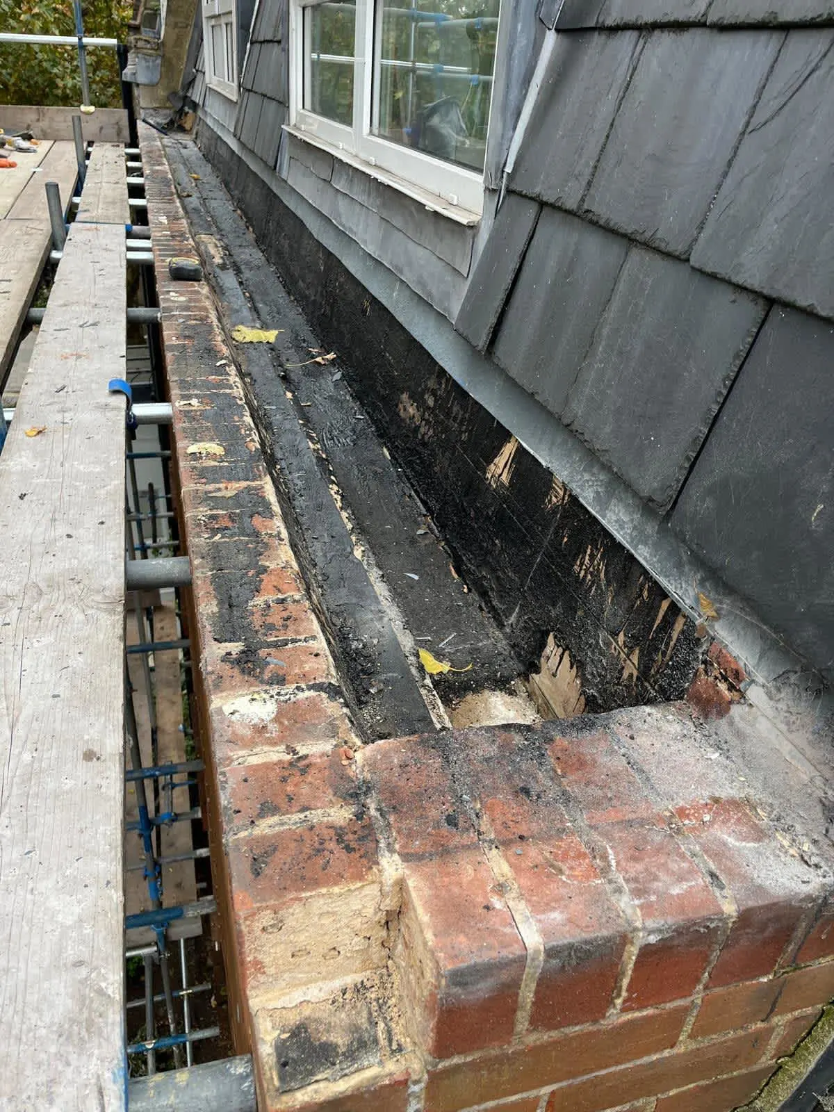 Images Stars Roofing Ltd