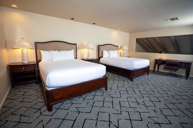 Images Scottsdale Plaza Resort