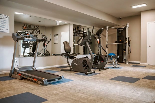 Images Spring Brook Apartments