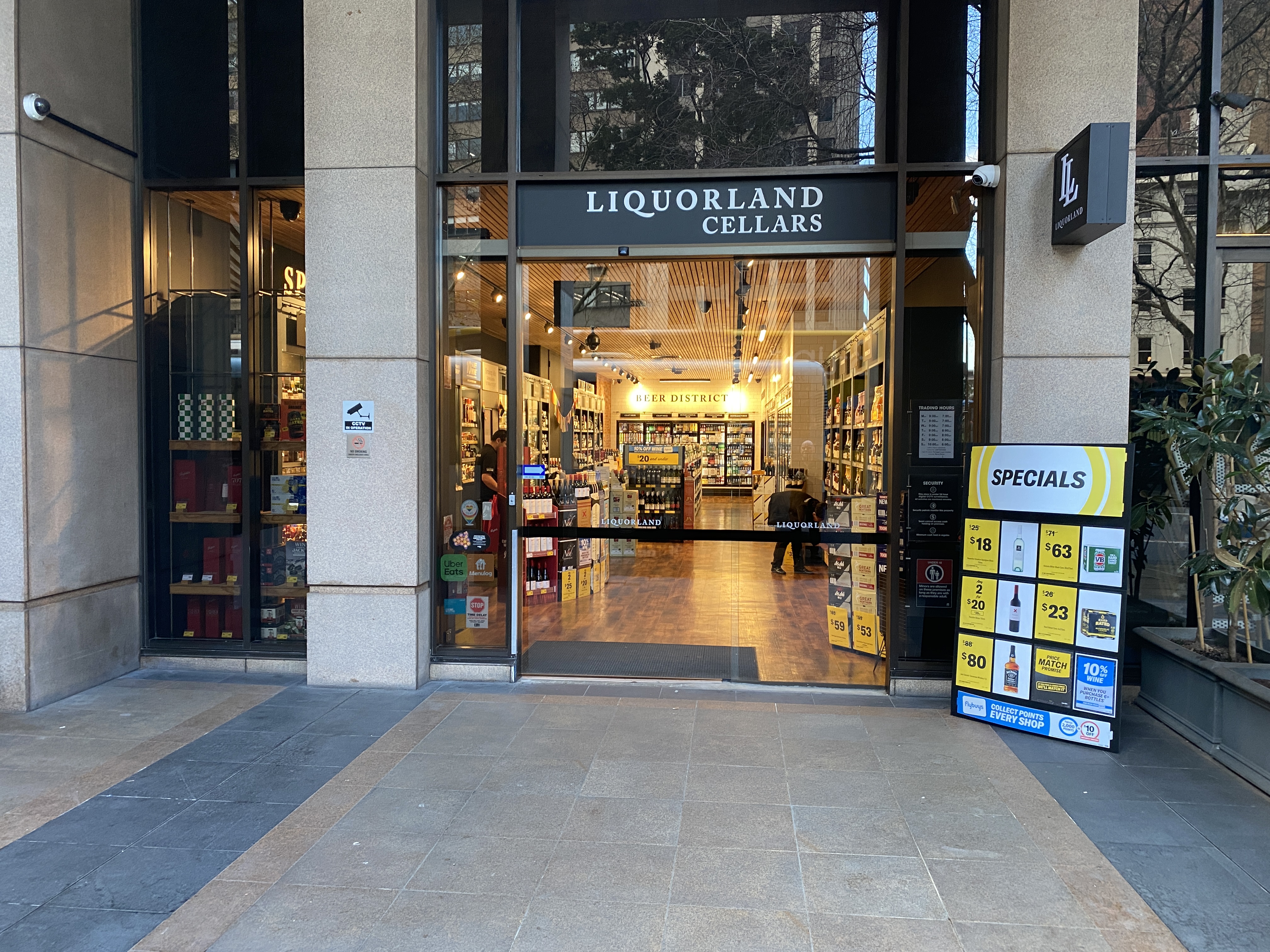 Images Liquorland Cellars Carrington St