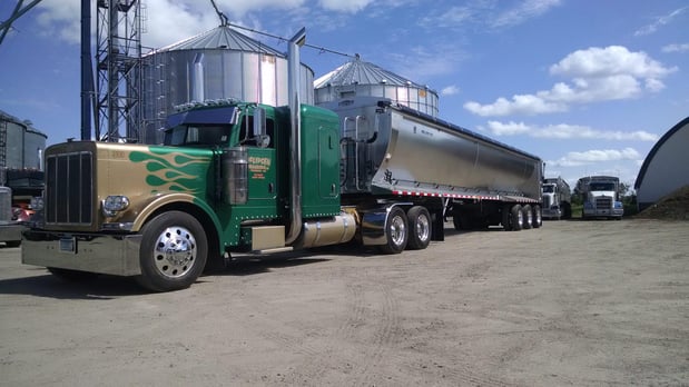 Images Pflipsen Trucking