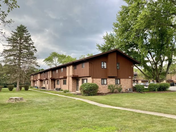 Images Root River Apartments