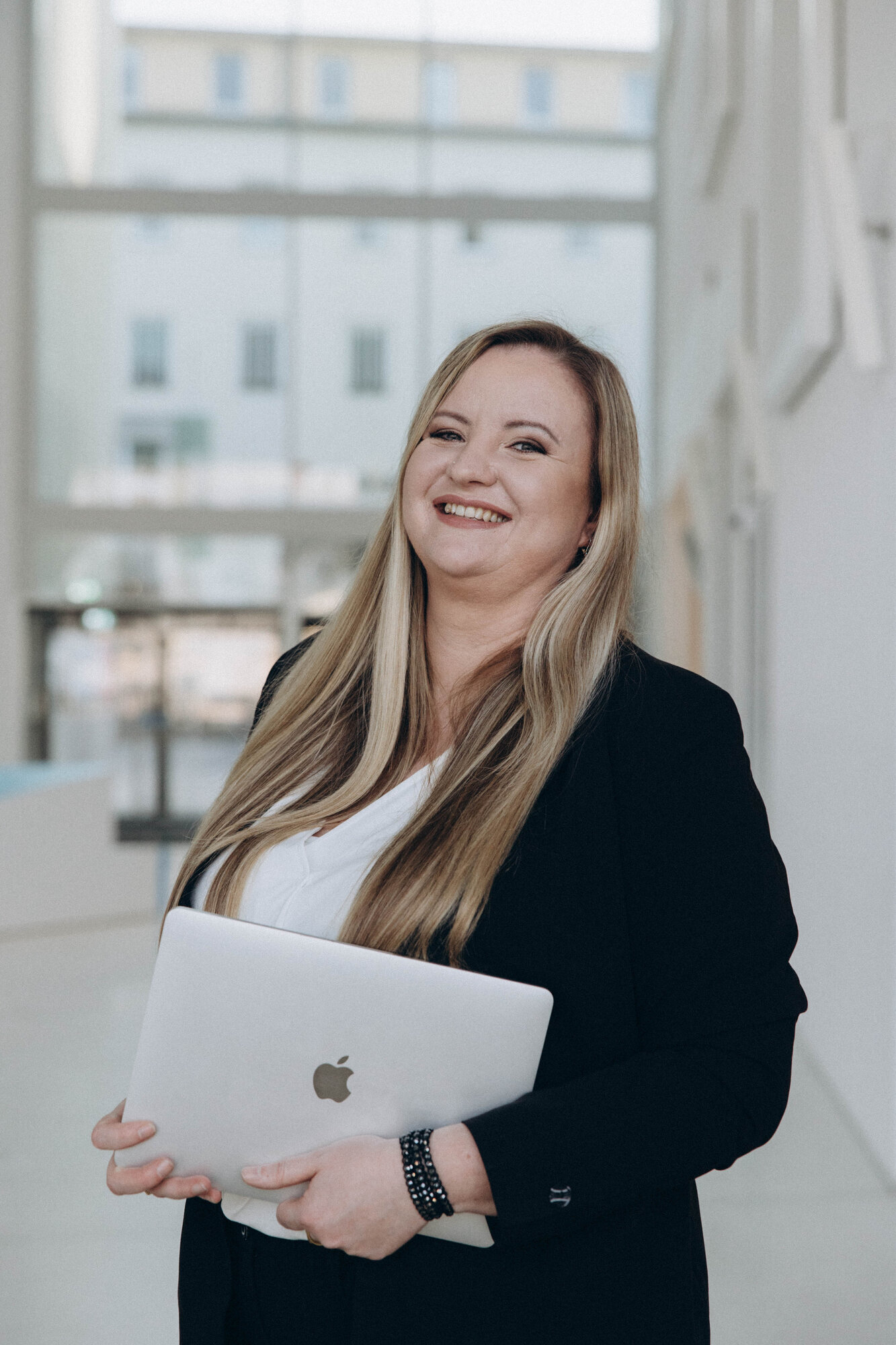 Olga Bensfar I Digitale Positionierung in Lappersdorf