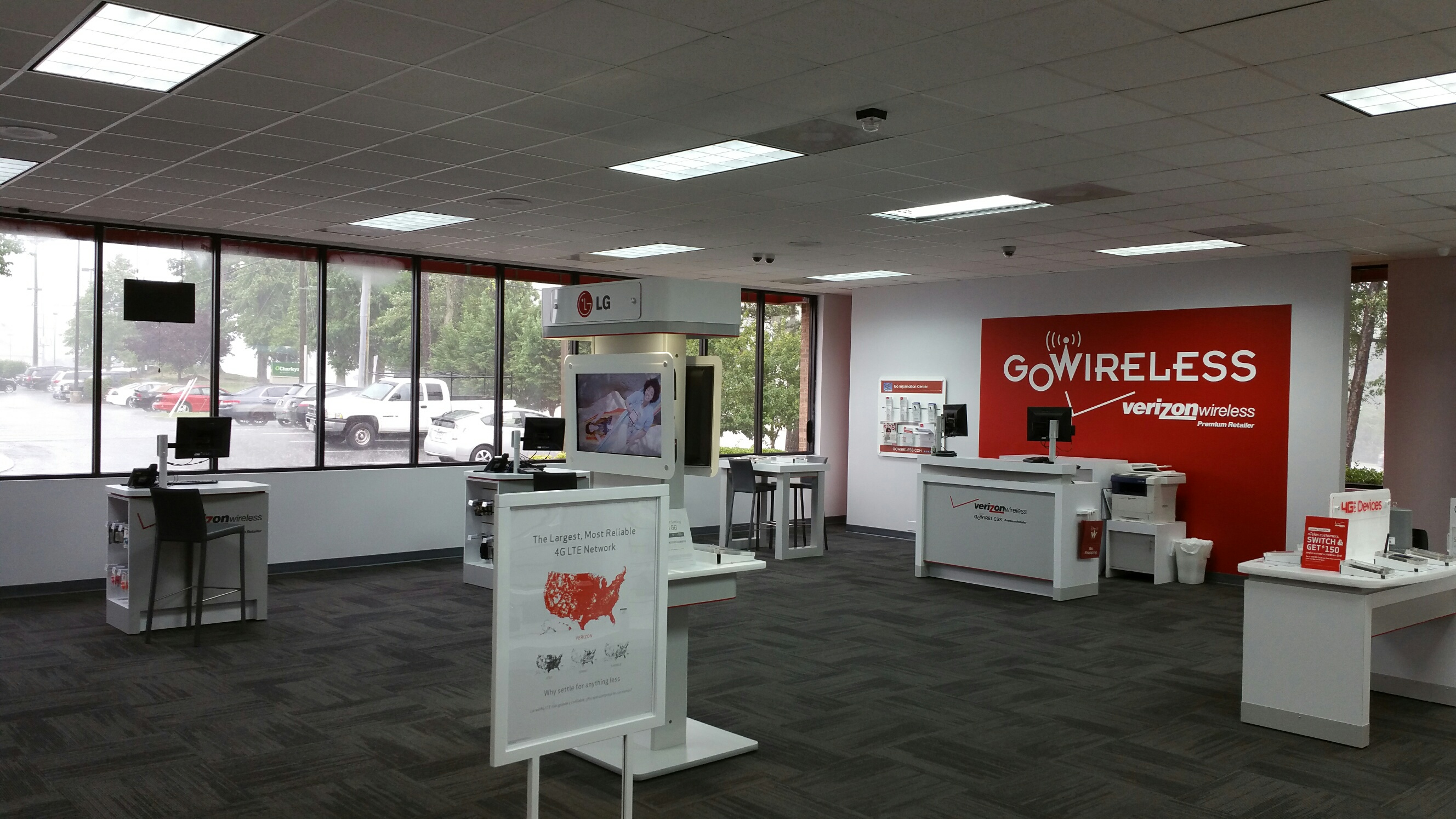 Verizon Authorized Retailer – GoWireless Photo