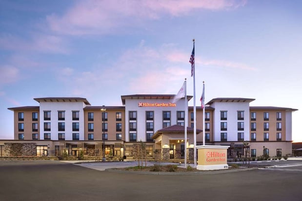 Images Hilton Garden Inn Visalia
