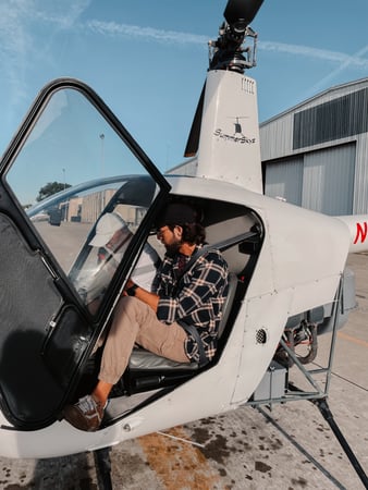 Images SummerSkyz Helicopter Flight Training