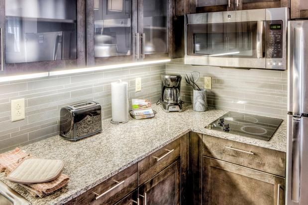 Images Staybridge Suites Columbus OSU-Medical Center by IHG