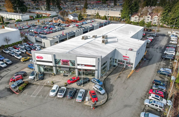 Images Kia of Everett