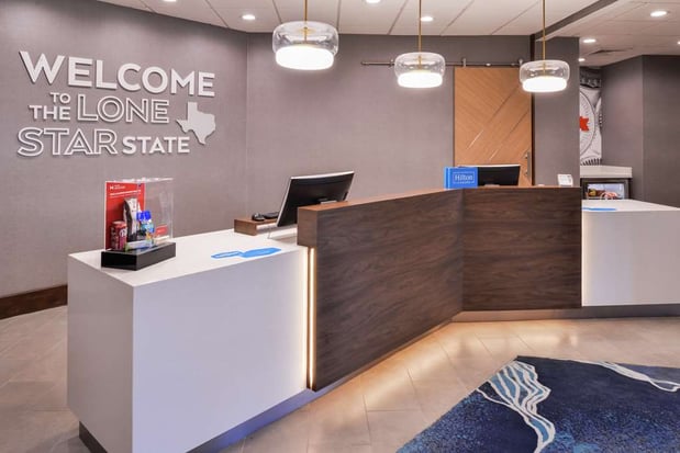 Images Hampton Inn & Suites Legacy Park-Frisco