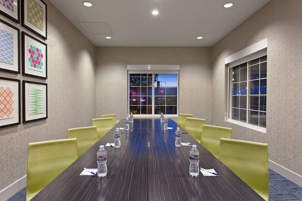 Images Holiday Inn Express & Suites Oakland-Airport by IHG