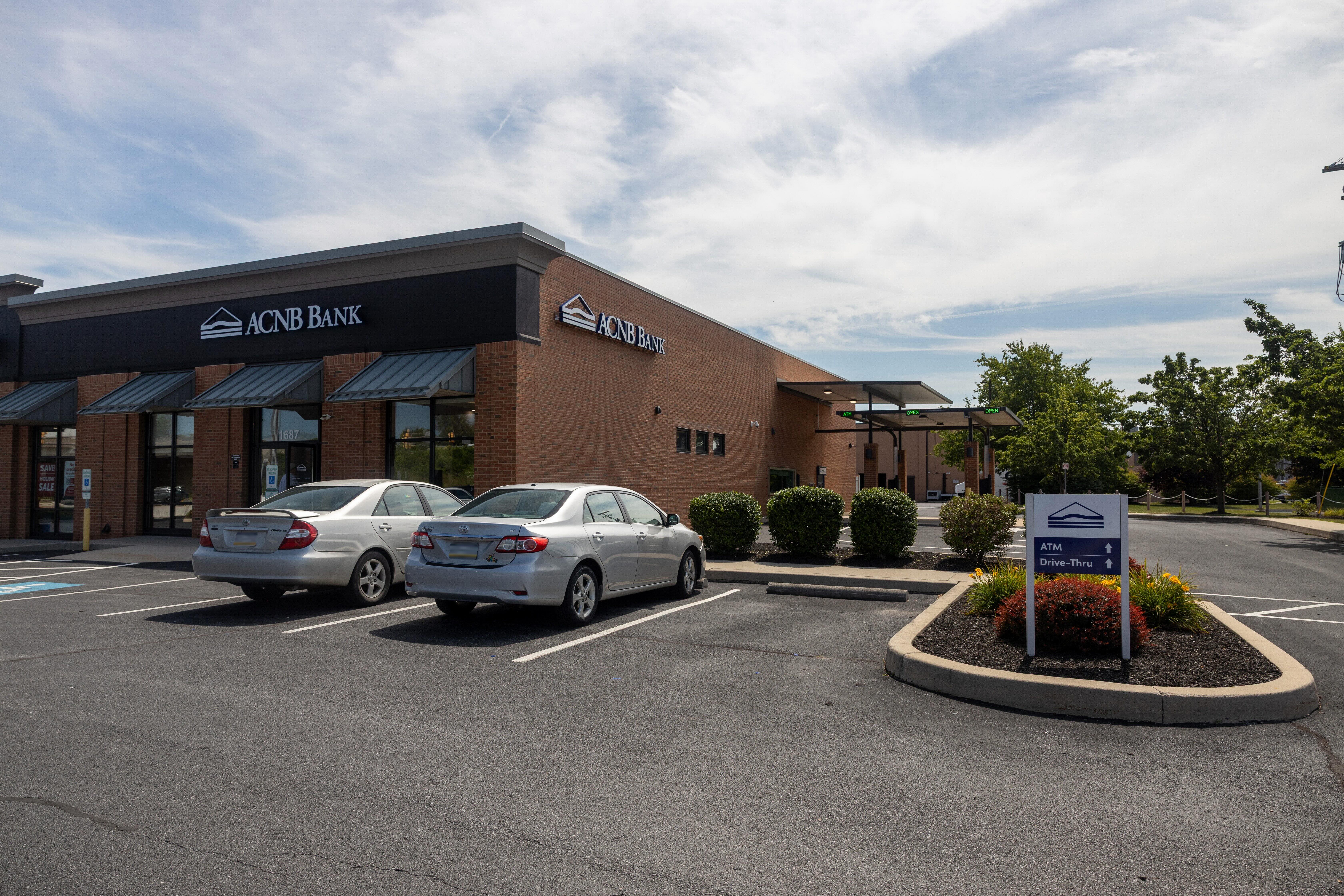 ACNB Bank, Oregon Pike, Lancaster 