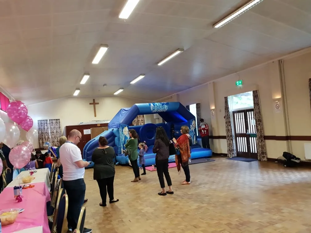 Images Top Banana Bouncy Castles