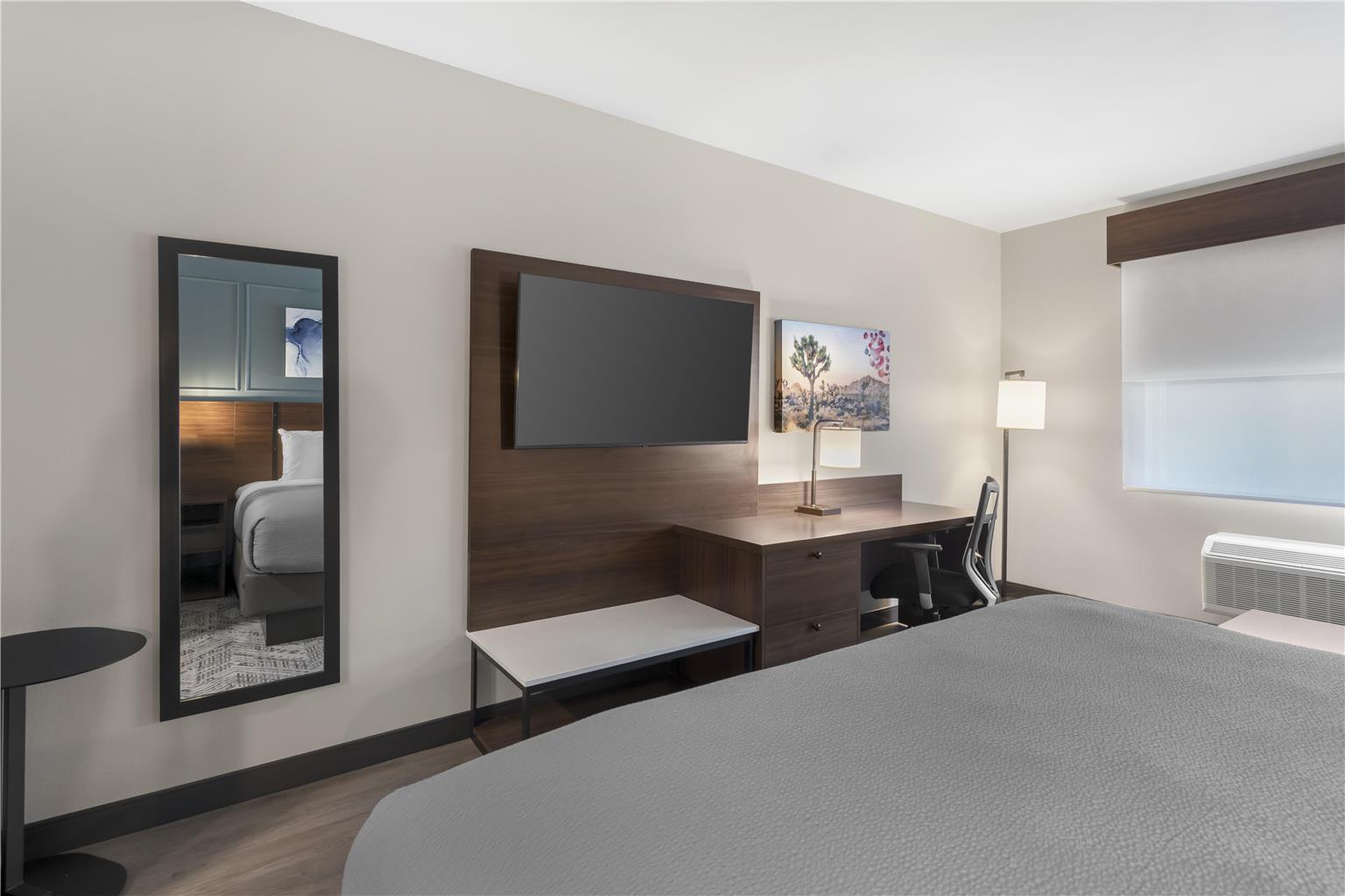 King Guestroom