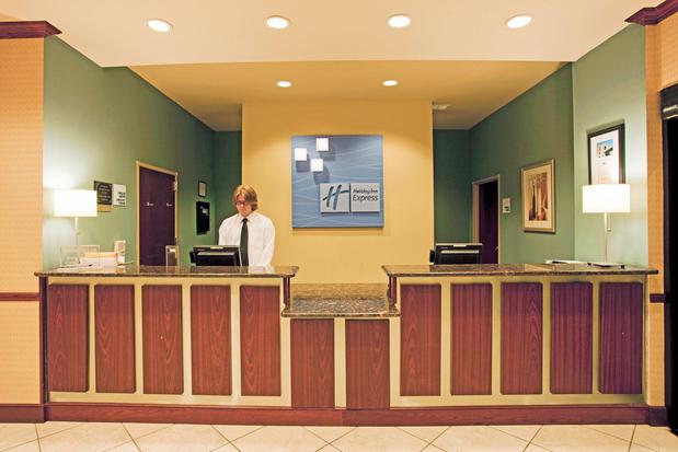 Images Holiday Inn Express & Suites Amarillo South by IHG