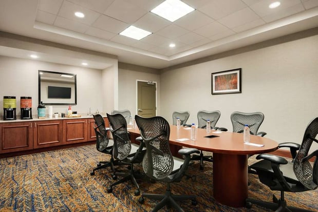 Images Hilton Garden Inn Dubuque Downtown