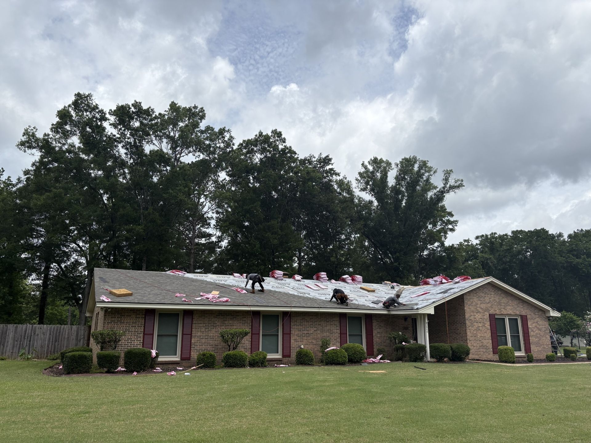Crimson Roofing Image
