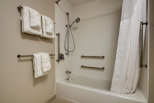 Images Holiday Inn Express & Suites Elizabethtown North by IHG