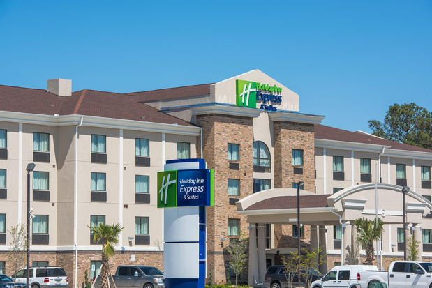 Images Holiday Inn Express & Suites Houston North - IAH Area by IHG