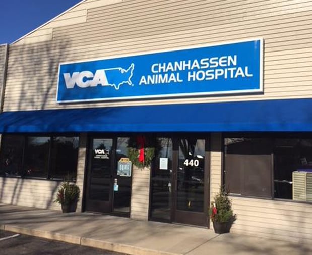 Images VCA Chanhassen Animal Hospital