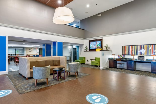 Images Holiday Inn Express Harlingen by IHG