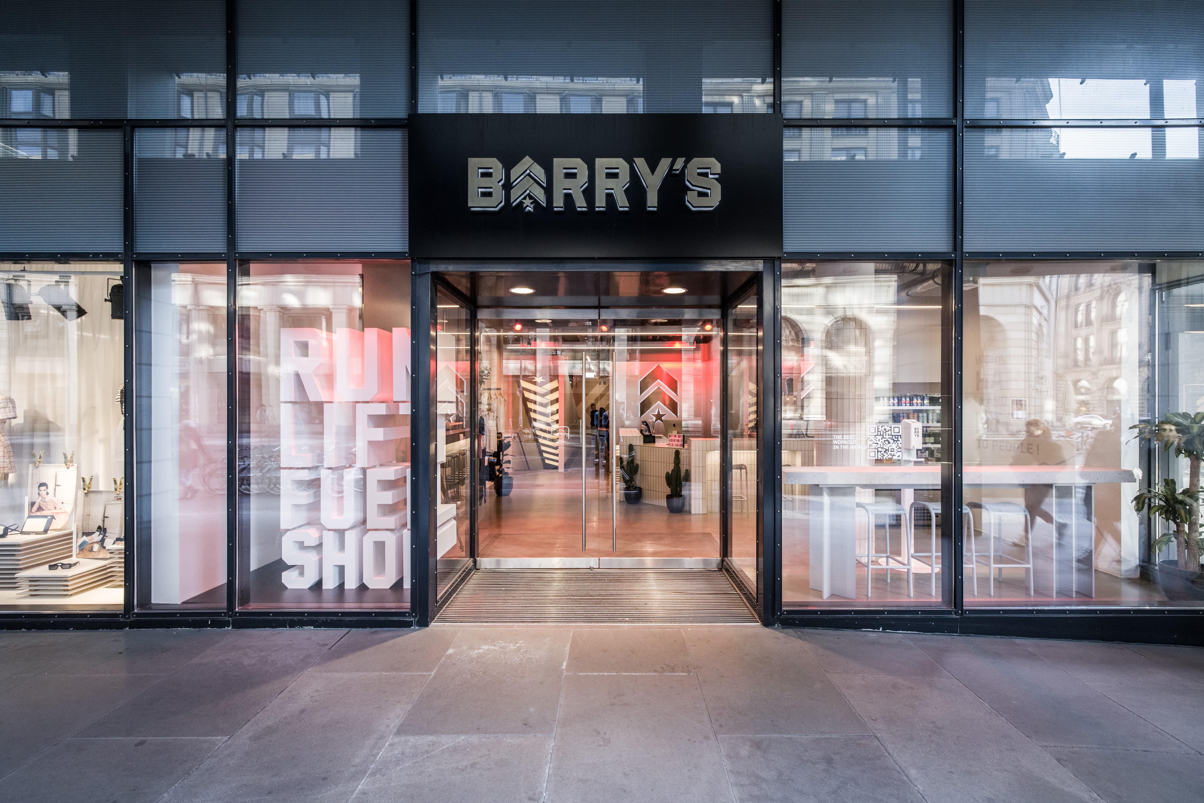 Barry's Berlin - Entrance