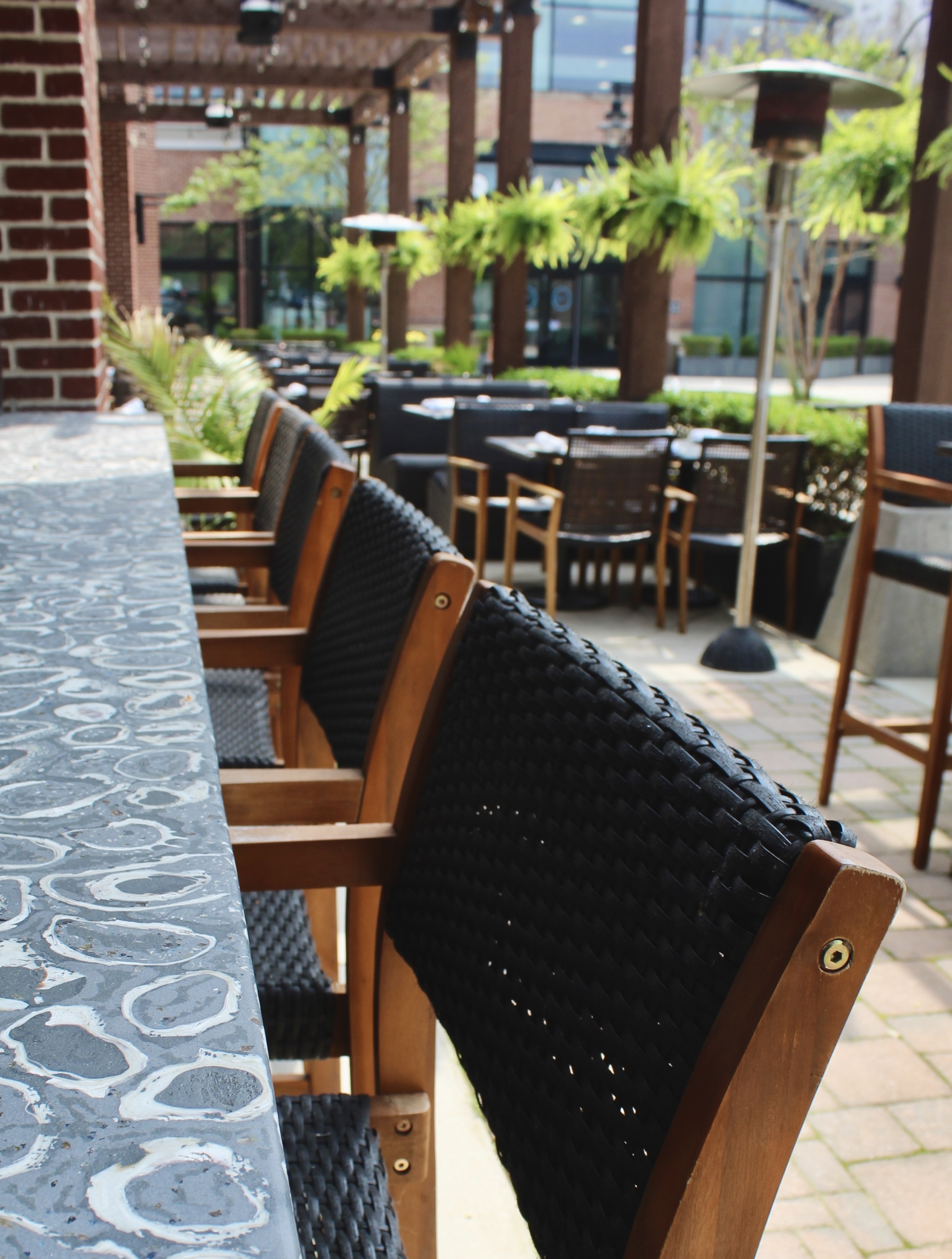 Mama's On The Half Shell Owings Mills outside bar seating 