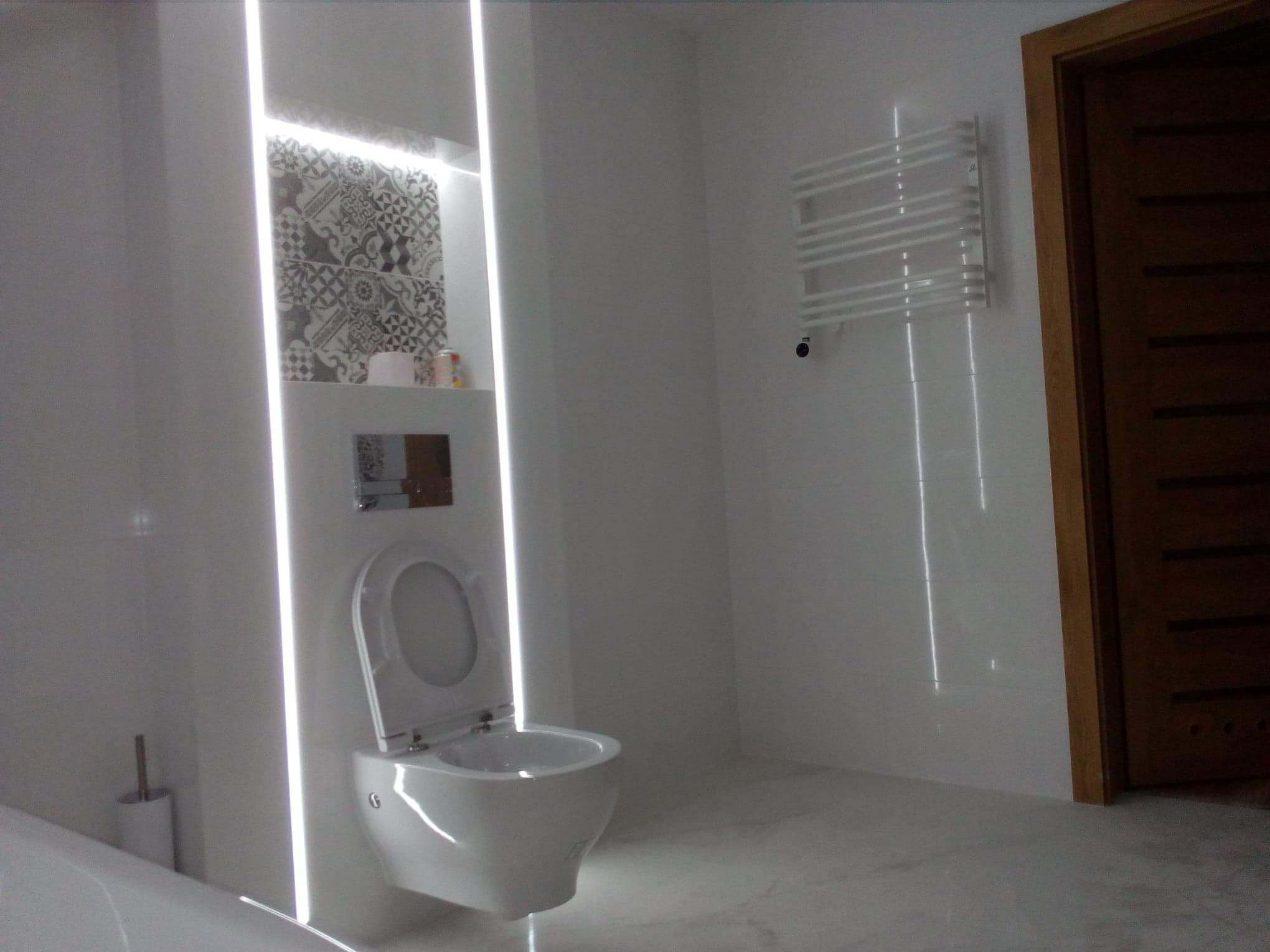 Bad Design Linge, Kölner Str. 252 a in Düsseldorf