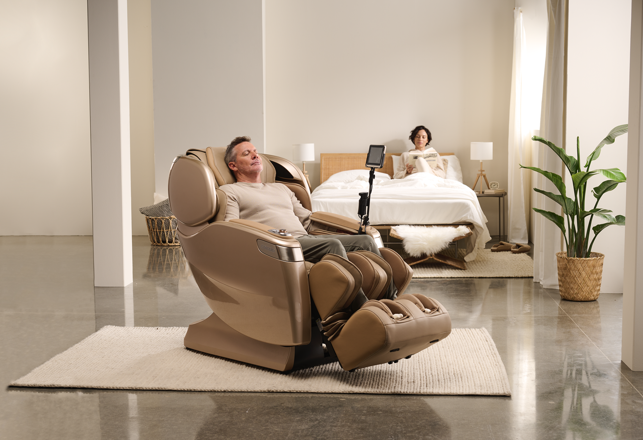 Qi™ XE Pro Massage Chair