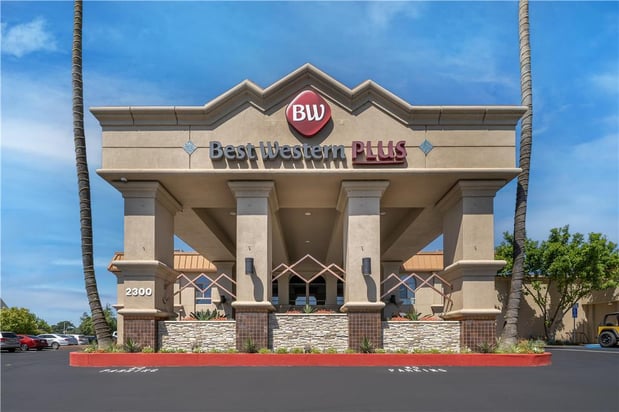 Images Best Western Plus Hilltop Inn