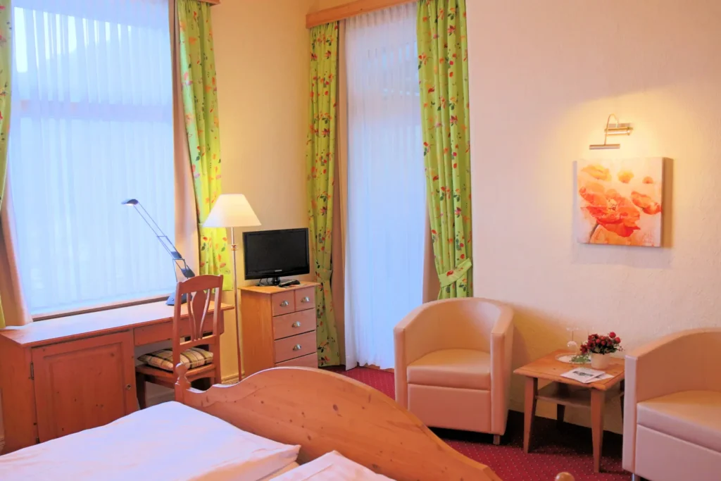 Hotel Tannenhof Inh. Inge Brabant, Nordhäuser Str. 6 in Bad Harzburg