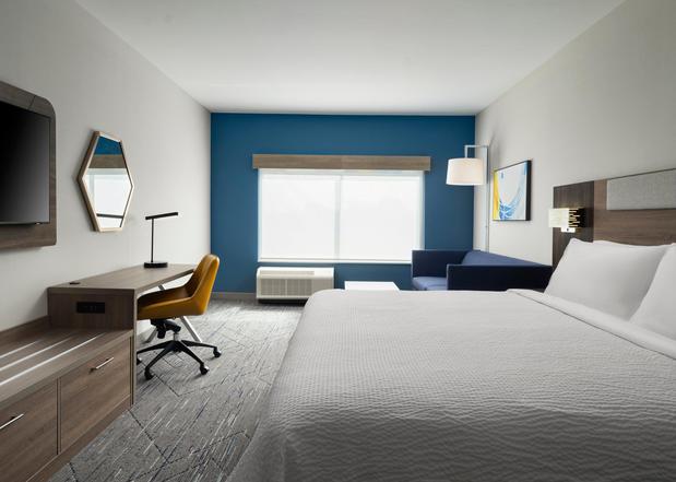 Images Holiday Inn Express & Suites Lima by IHG