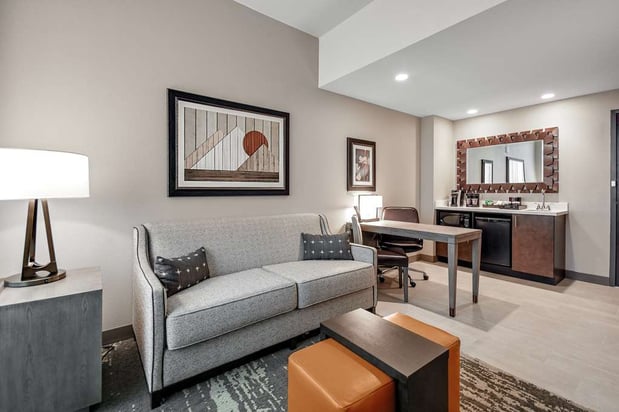 Images Embassy Suites by Hilton Jonesboro Red Wolf Convention Center