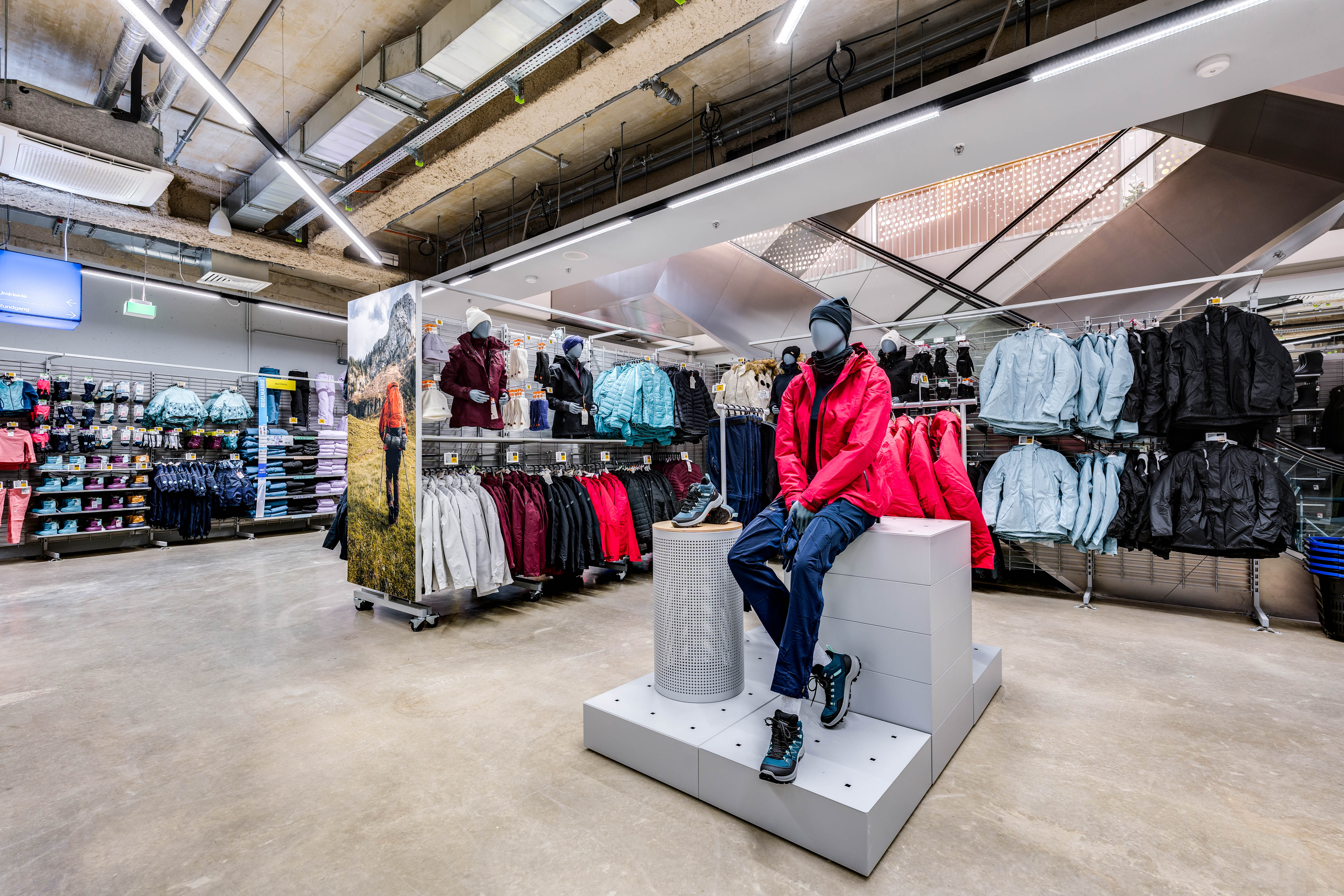 Bilder DECATHLON Nürnberg im WÖHRL