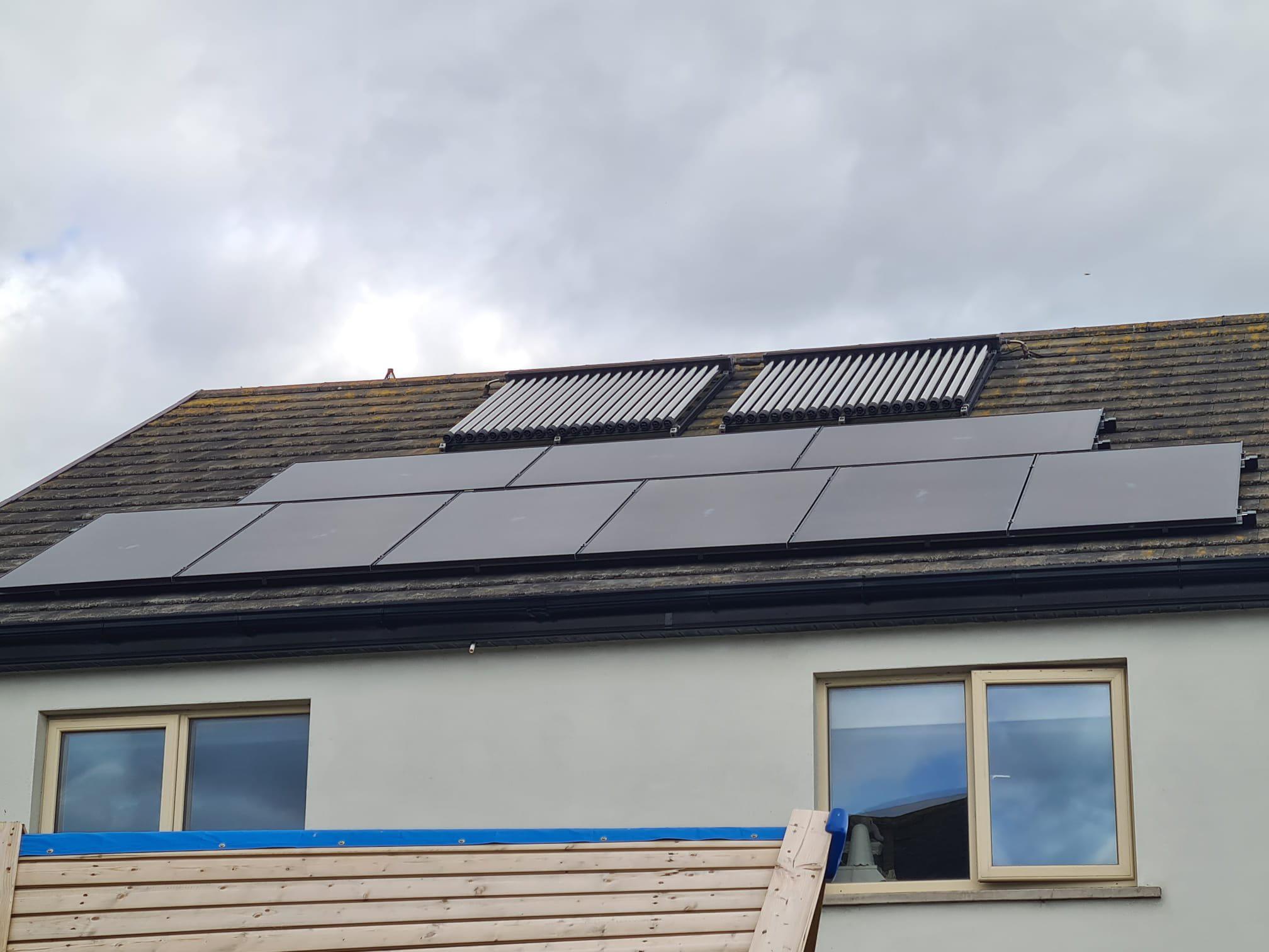 Air Source Heat Pumps
Solar Photovoltaic Panels
Solar Thermal panels
High Efficiency Gas Boilers
Und Home Energy Assist Dublin (01) 961 4609
