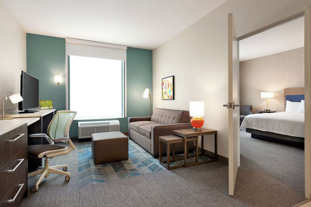 Guest room