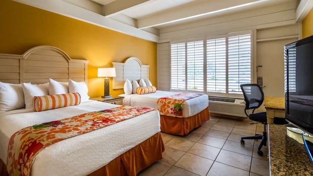 Images Best Western Plus Yacht Harbor Inn