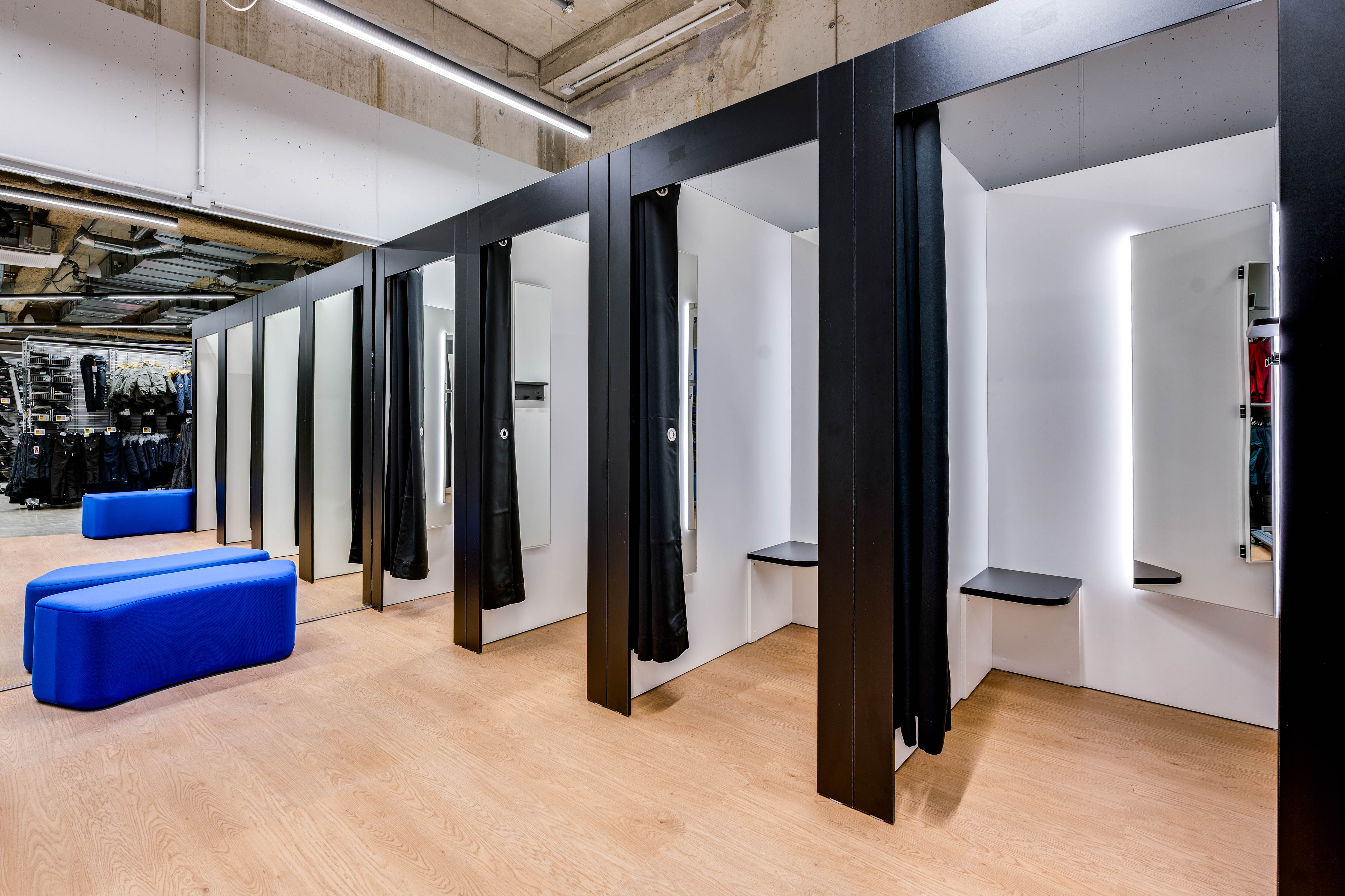 Bilder DECATHLON Nürnberg im WÖHRL