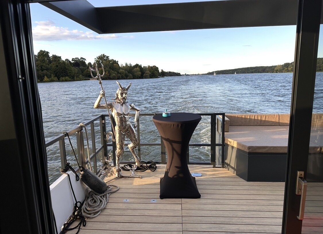 SEAVIEW EVENT YACHT WANNSEE, Königstraße 67A in Berlin