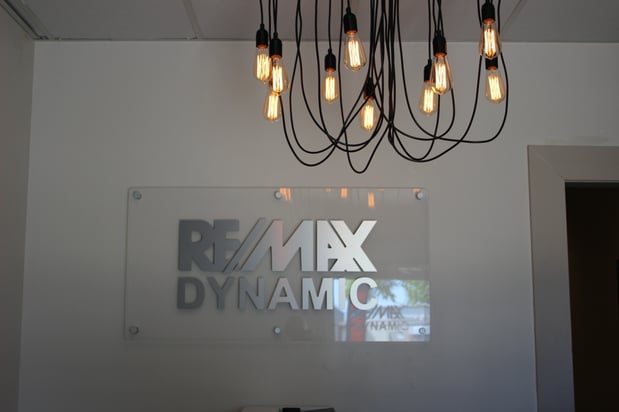 Images REMAX Dynamic