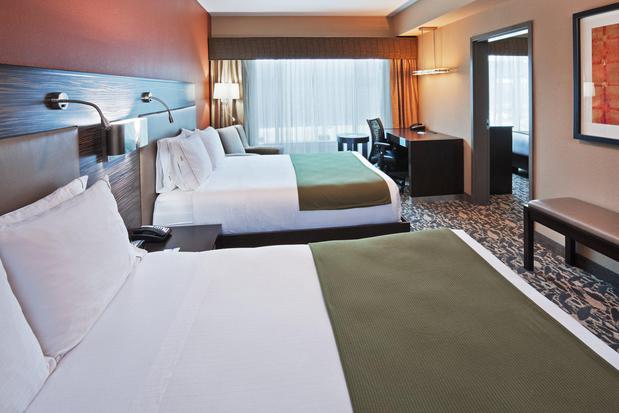 Images Holiday Inn Express & Suites North Dallas at Preston, an IHG Hotel
