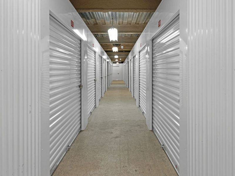 Images Extra Space Storage