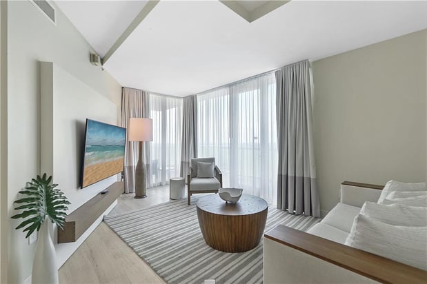 Images Beach House Fort Lauderdale, a Hilton Resort