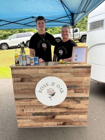 Images Rose & Oak Mobile Bar and Events