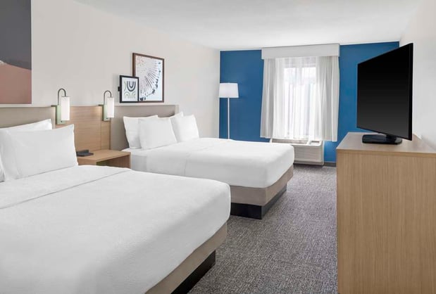 Images Spark by Hilton Lansing