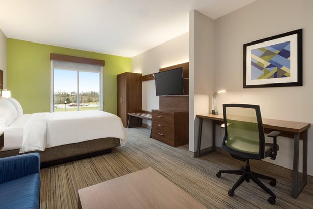 Images Holiday Inn Express & Suites Opelika Auburn by IHG