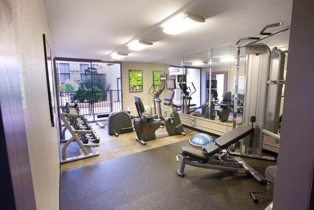 Images Holiday Inn Tyler - Conference Center by IHG