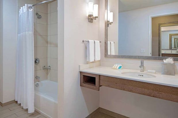 Images Hilton Garden Inn Downtown Dallas